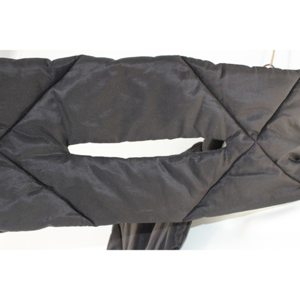 Bebe Puffer Scarf Quilted Pull-Through Winter Wrap OS Black - Picture 4 of 6